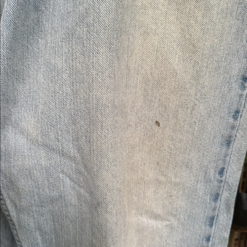 Levi’s ‘Loose Straight’ light wash jeans, 36 x 34 - Picture 7 of 8